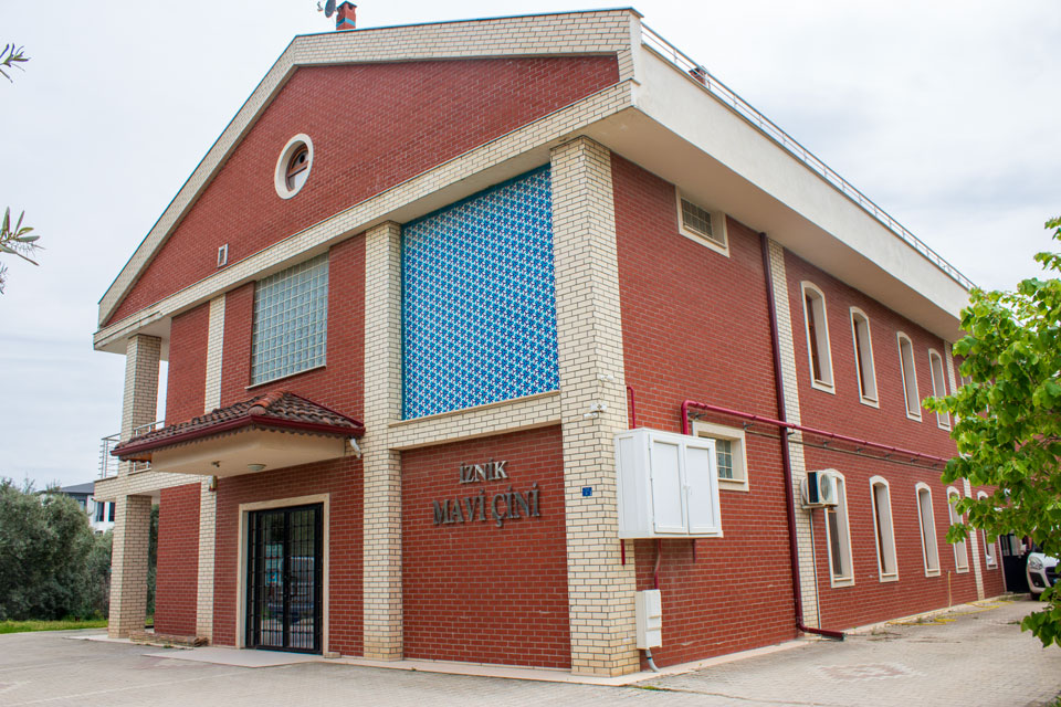 İznik Mavi Çini