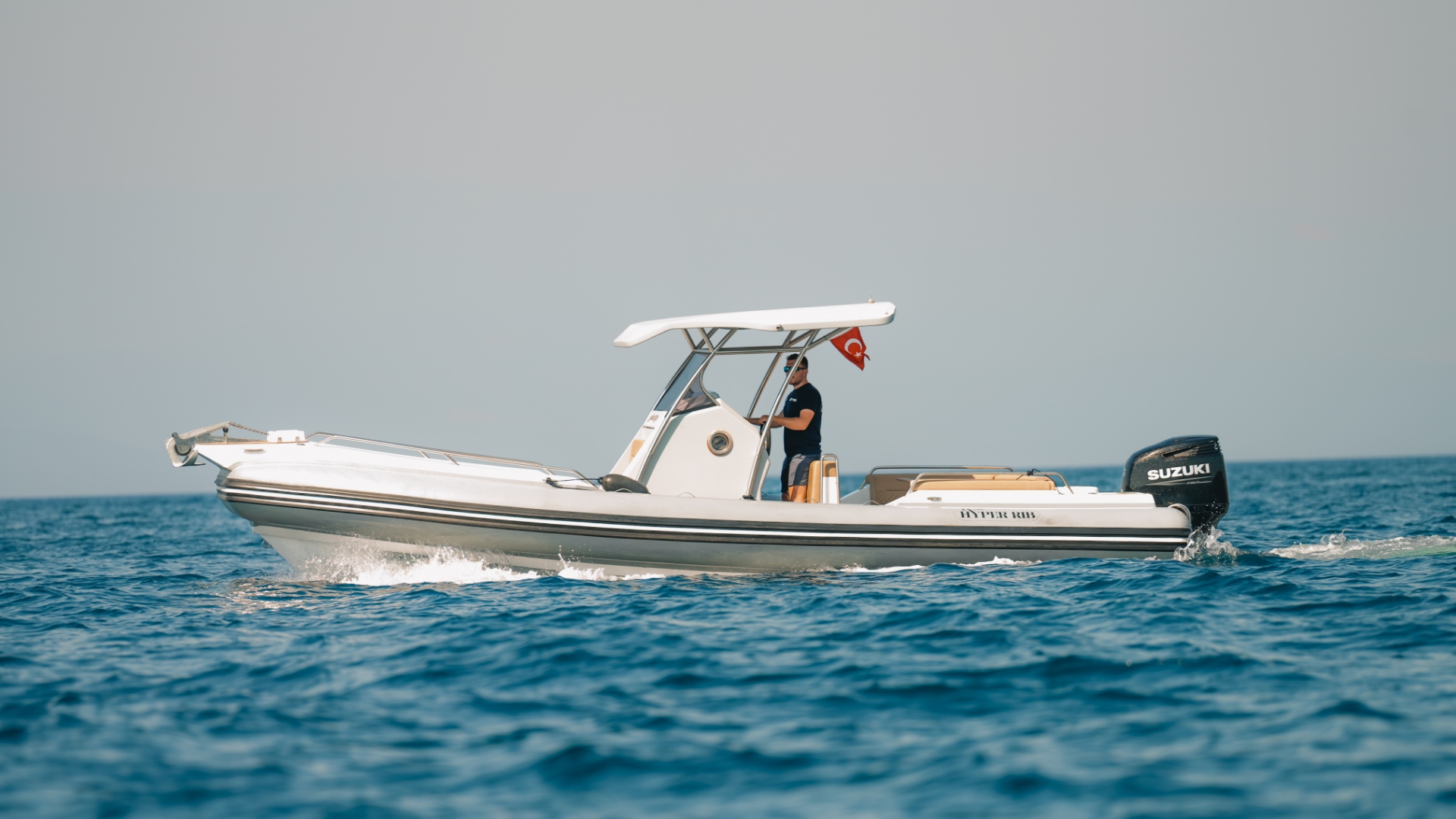 Esmarin Marine Vehicles / HyperRIB
